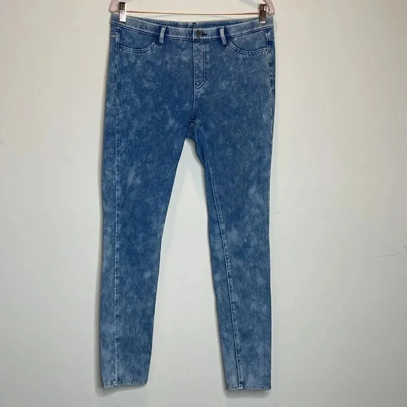 Uniqlo Blue Jeggings  - Picture 1 of 8